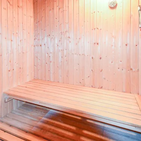 Ferienhaus Stunning In W/ Sauna And 4 Bedrooms *